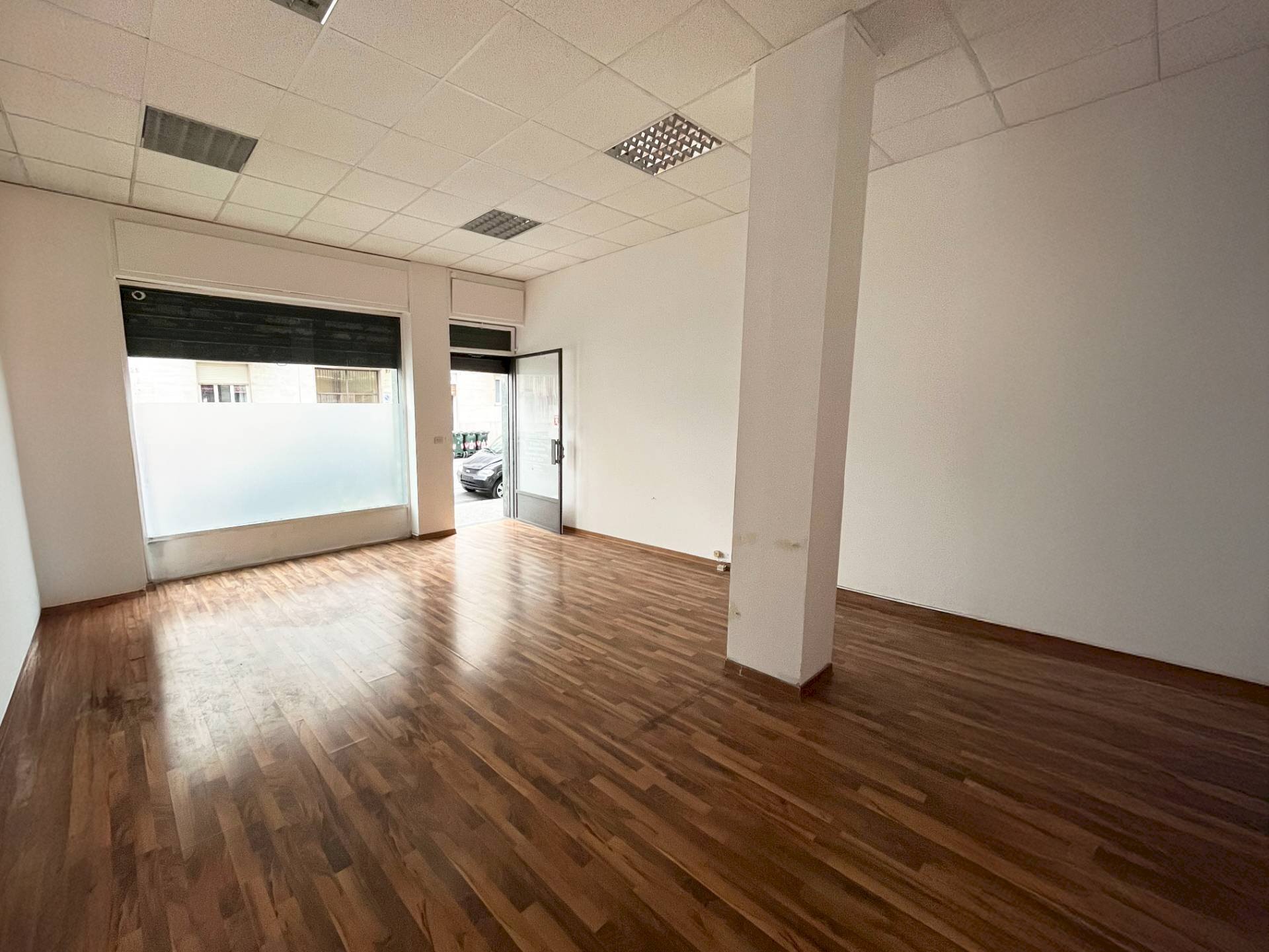 Foto 2 - Shop Via Vipacco
 
22, Torino - photo 2