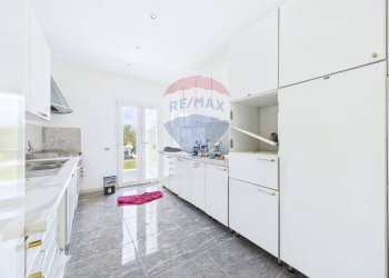 Foto 20 - Villa strada di macchiano
 
35, Campagnano di Roma - photo 20