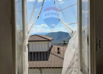 Balcone - Appartamento Via Annunziata
 
25, Scapoli - foto 7