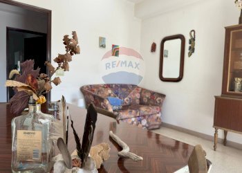 Sala da pranzo - Appartamento Via Annunziata
 
25, Scapoli - foto 19