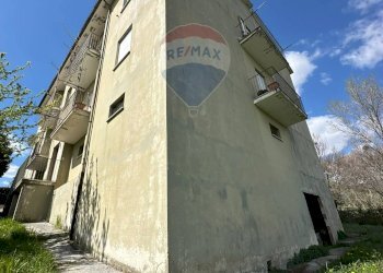 Edificio all\'aperto - Appartamento Via Annunziata
 
25, Scapoli - foto 103