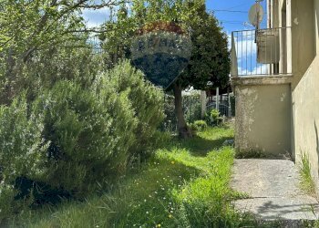 Giardino - Appartamento Via Annunziata
 
25, Scapoli - foto 110