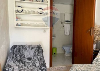 Soggiorno - Casa indipendente Via di Luzio
 
15, Pizzone - foto 7