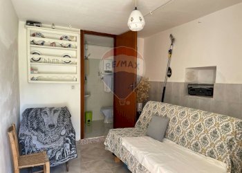 Soggiorno - Casa indipendente Via di Luzio
 
15, Pizzone - foto 12