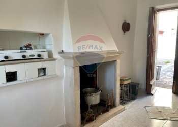 Dettagli - Casa indipendente Via di Luzio
 
15, Pizzone - foto 29