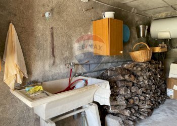 Dettagli - Casa indipendente Via di Luzio
 
15, Pizzone - foto 39