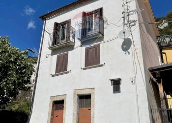 Casa all\'aperto - Casa indipendente Via di Luzio
 
15, Pizzone - foto 47