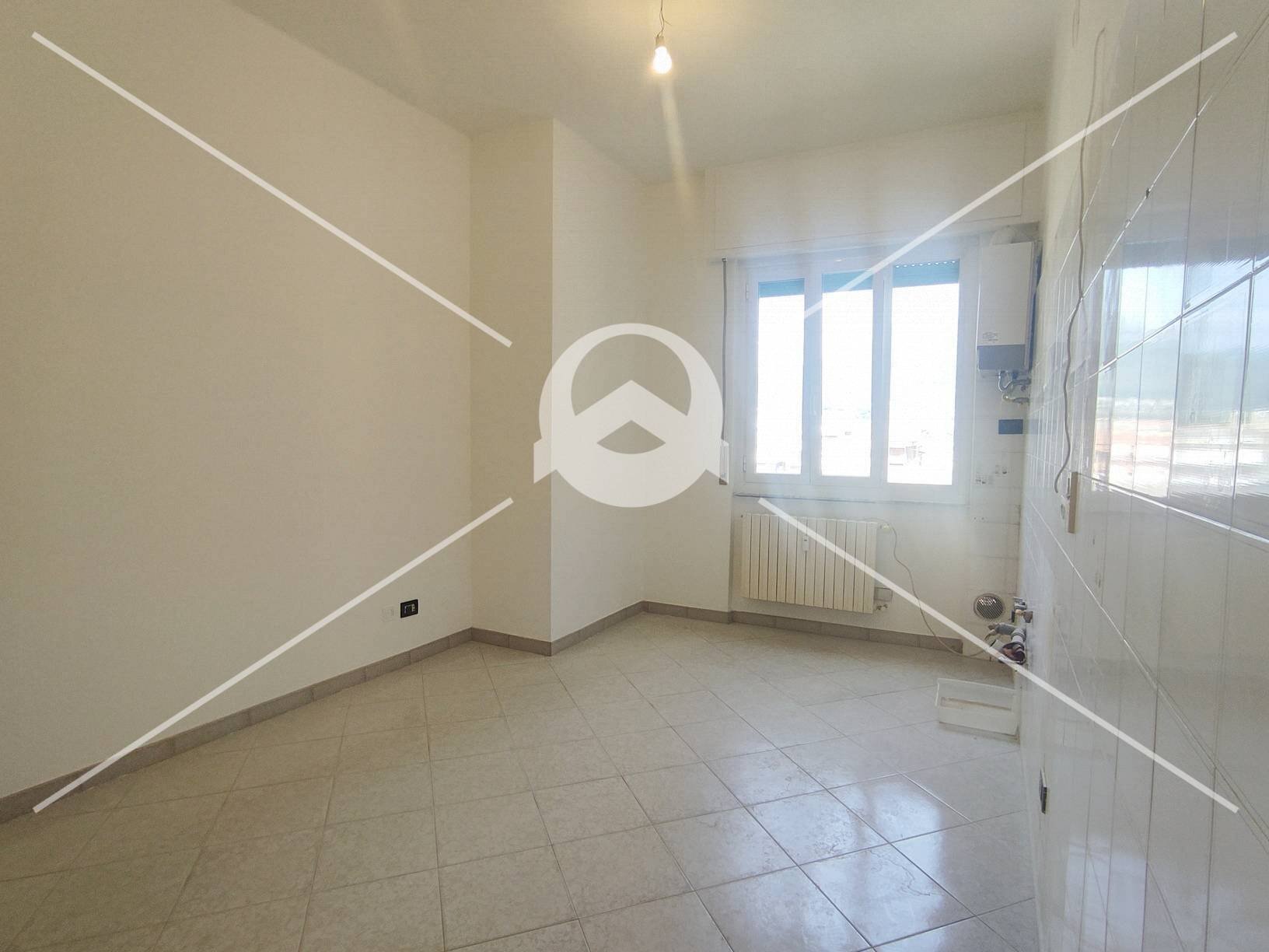 Foto 3 - Three-room apartment Piazza Mazzini
 
14, Loano - photo 3