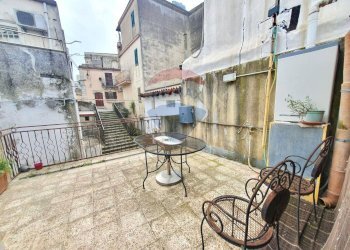 Terrazza - Casa indipendente Via Blanca
 
25, Chiaramonte Gulfi - foto 4