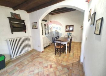 Sala da pranzo - Casa indipendente Via Blanca
 
25, Chiaramonte Gulfi - foto 5