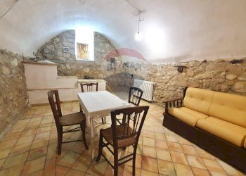 Sala da pranzo - Casa indipendente Via Blanca
 
25, Chiaramonte Gulfi - foto 12