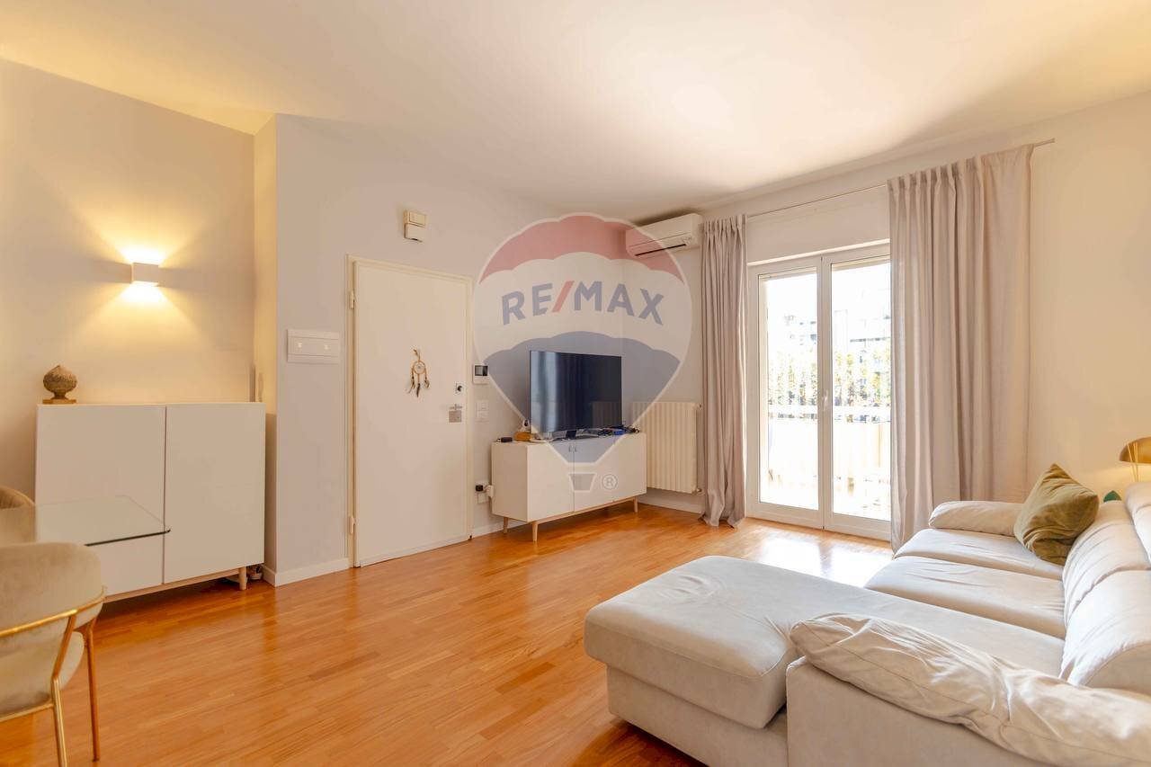 Soggiorno - Four-room apartment Via Fratelli De Filippo
29, Bari - photo 3