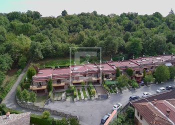 Foto 1 - Villa a Schiera via tormini
 
74H, Gavardo - foto 1