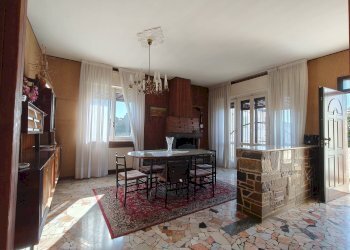 Foto 4 - Villa Via Generale Giuseppe Perotti
 
10, Gallarate - foto 4