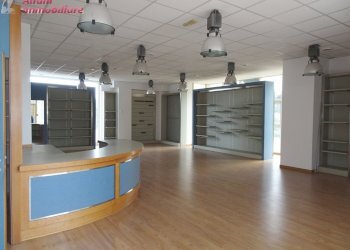 Foto 2 - Locale Commerciale IL PALAZZETTO, Bibbiena - foto 2