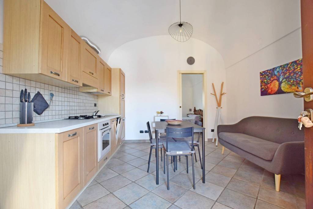 Cucina - Bilocale via Gerolamo Bella, 1, Carrù - foto 3