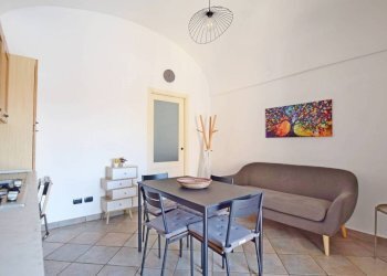 Cucina - Bilocale via Gerolamo Bella, 1, Carrù - foto 1