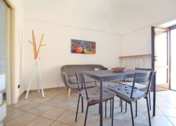 Salone - Bilocale via Gerolamo Bella, 1, Carrù - foto 2