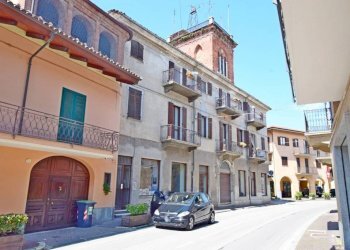 Facciata - Bilocale via Gerolamo Bella, 1, Carrù - foto 18