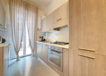 Trilocale Via Giuseppe Garibaldi II Traversa, Lerici - foto 5