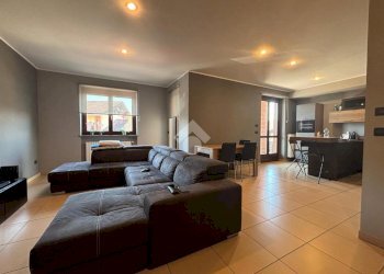 Four-room apartment Via Falcone e Borsellino, Castagnole Piemonte - photo 4