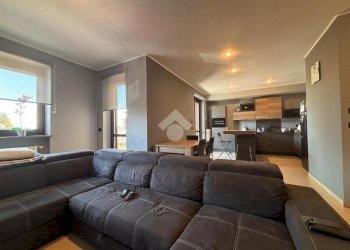 Four-room apartment Via Falcone e Borsellino, Castagnole Piemonte - photo 5