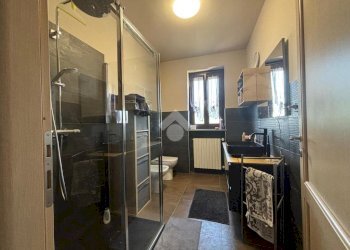 Four-room apartment Via Falcone e Borsellino, Castagnole Piemonte - photo 12