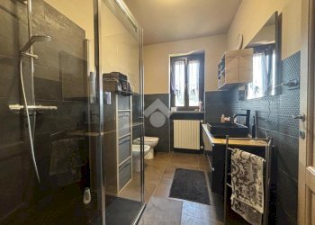 Four-room apartment Via Falcone e Borsellino, Castagnole Piemonte - photo 13