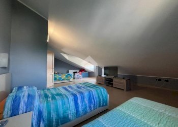 Four-room apartment Via Falcone e Borsellino, Castagnole Piemonte - photo 20