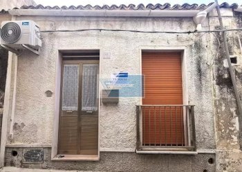 Appartamento vico ciantro mazza, Noto - foto 1