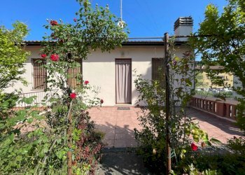 Porzione di casa Casalfiumanese - foto 21