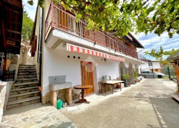 Villa Via salita alla Torre, Albugnano - photo 1