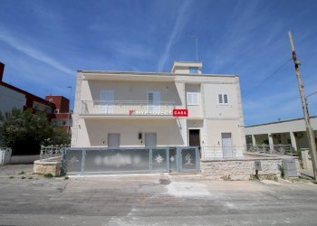 Stabile - Palazzo Via Caboto, Cisternino - foto 1