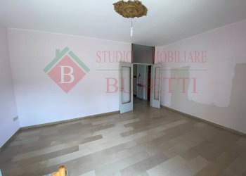 Foto 42 - Trilocale via Rescalda
 
2, Castellanza - foto 42