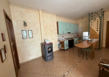 Foto 3 - Quadrilocale Via Confalonieri
 
48, Massafra - foto 3