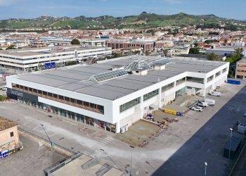 Foto 31 - Laboratorio Via Pasubio
 
15, San Benedetto del Tronto - foto 31