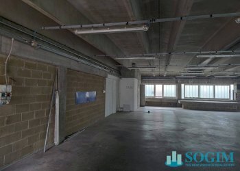 Foto 6 - Laboratorio Via Ugo Foscolo
 
134, Gandino - foto 6