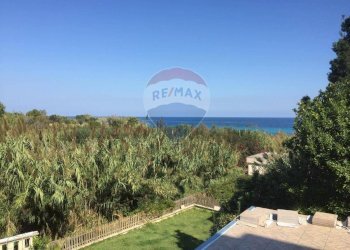 Vista dell\'acqua - Villa Via Antonio Sforza
 
4, Otranto - foto 8