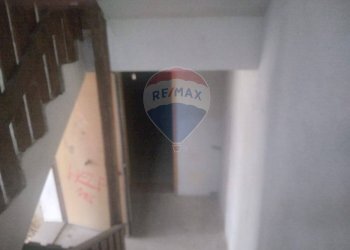 Scale - Independent house Viale Della Scienza
 
3, San Prospero - photo 4