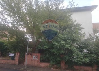 Edificio all\'aperto - Independent house Viale Della Scienza
 
3, San Prospero - photo 13