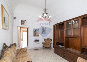 Soggiorno - Quadrilocale Via Teatro Massimo
 
35, Catania - foto 11