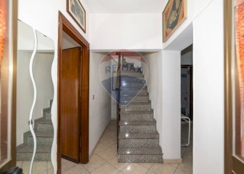 Scale - Quadrilocale Via Teatro Massimo
 
35, Catania - foto 15