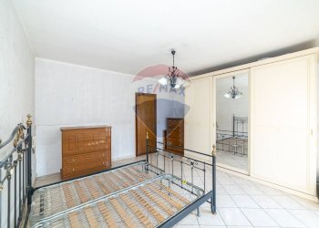 Camera / camera da letto - Quadrilocale Via Teatro Massimo
 
35, Catania - foto 18