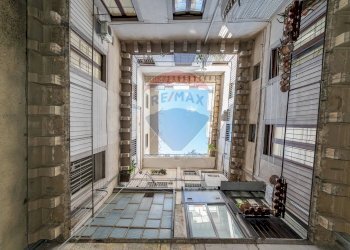 Ricezione / Lobby - Quadrilocale Via Teatro Massimo
 
35, Catania - foto 37