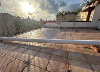 Terrazza - Quadrilocale Via Teatro Massimo
 
35, Catania - foto 45