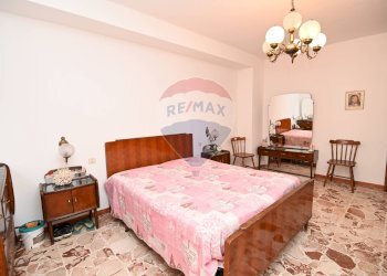 Camera / camera da letto - Casa indipendente Via Varsallona
 
21, Caltagirone - foto 14