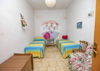 Camera / camera da letto - Casa indipendente Via Varsallona
 
21, Caltagirone - foto 25