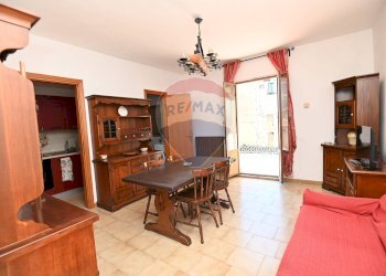 Sala da pranzo - Casa indipendente Via Varsallona
 
21, Caltagirone - foto 34