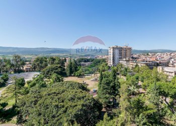 Edificio all\'aperto - Apartment Via Sebastiano Scamporlino
 
5, Francofonte - photo 11