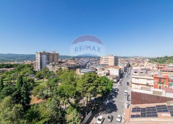 Edificio all\'aperto - Apartment Via Sebastiano Scamporlino
 
5, Francofonte - photo 16